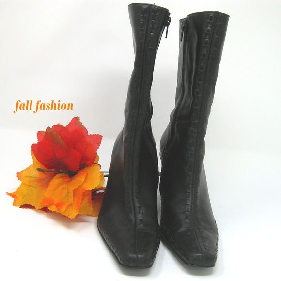 Arturo Chiang Shoes - ARTURO CHIANG Black Boots Size 7